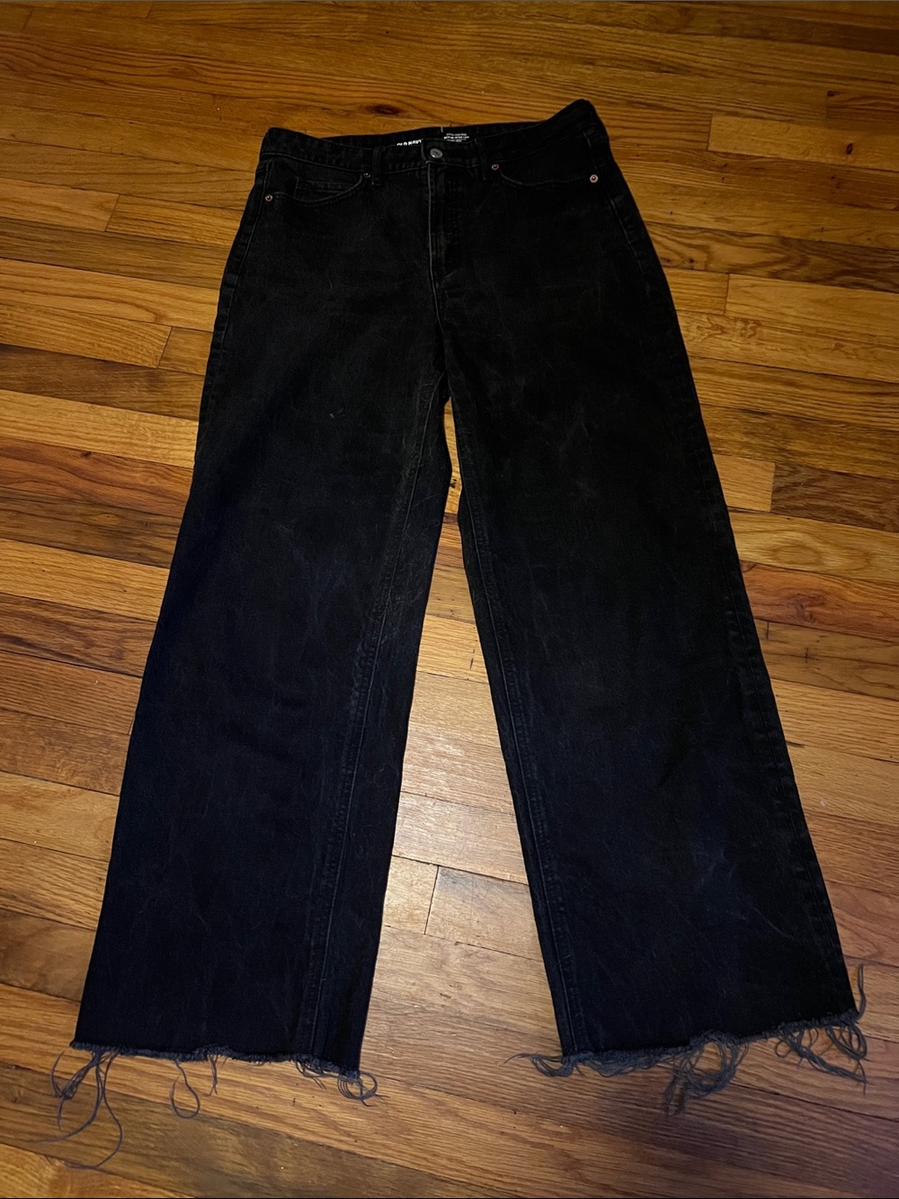 Old Navy Women's Black Wide Leg Jeans with Frayed Hem
